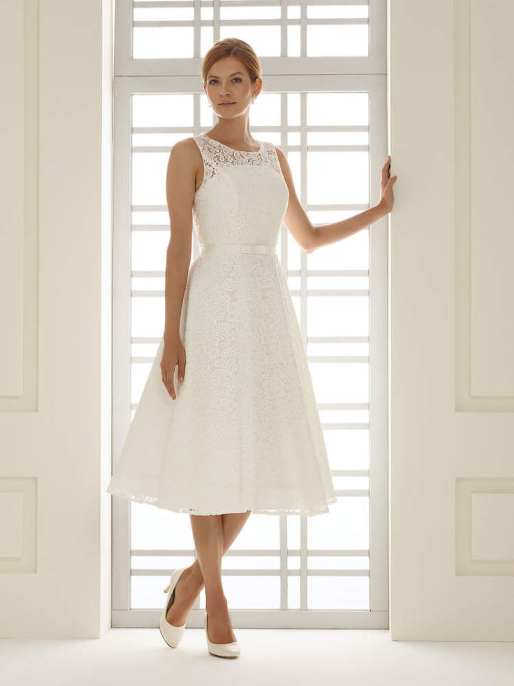 Abiti da sposa d'epoca Bianco Event Siena main product photo