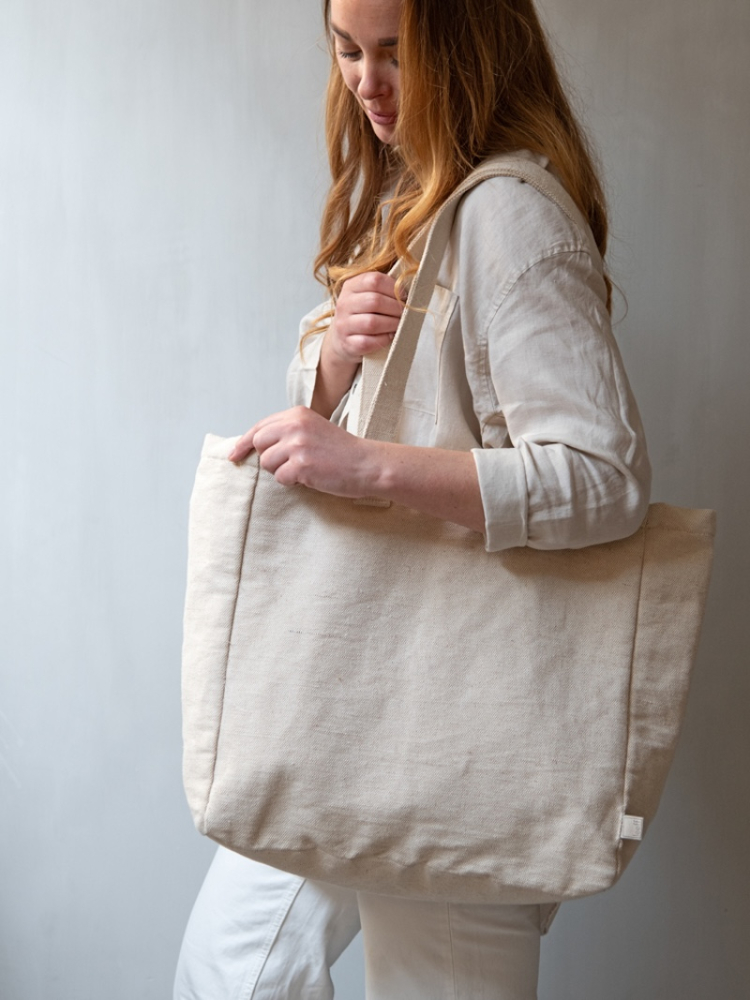 Leeff Tote Bag Tooske main product photo